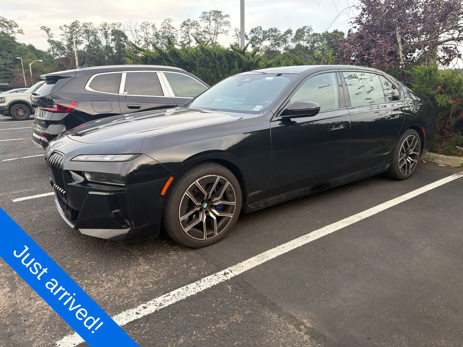 bmw 7 series 2024 WBA33EJ01RCR00043 image bmw 7 series 2024 WBA33EJ01RCR00043 image
